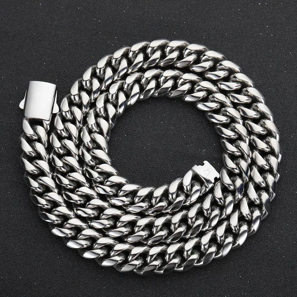 Stainless Steel Cuban Chain Necklace with Spring Clasp Hip Hop Style for Men | Caratix Jewelry - CaratixJewelry
